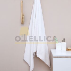 Полотенце махровое 70×140 см отбеленное 470 г/м², для отелей