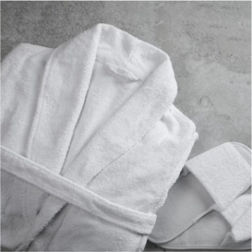 Халаты и тапочки