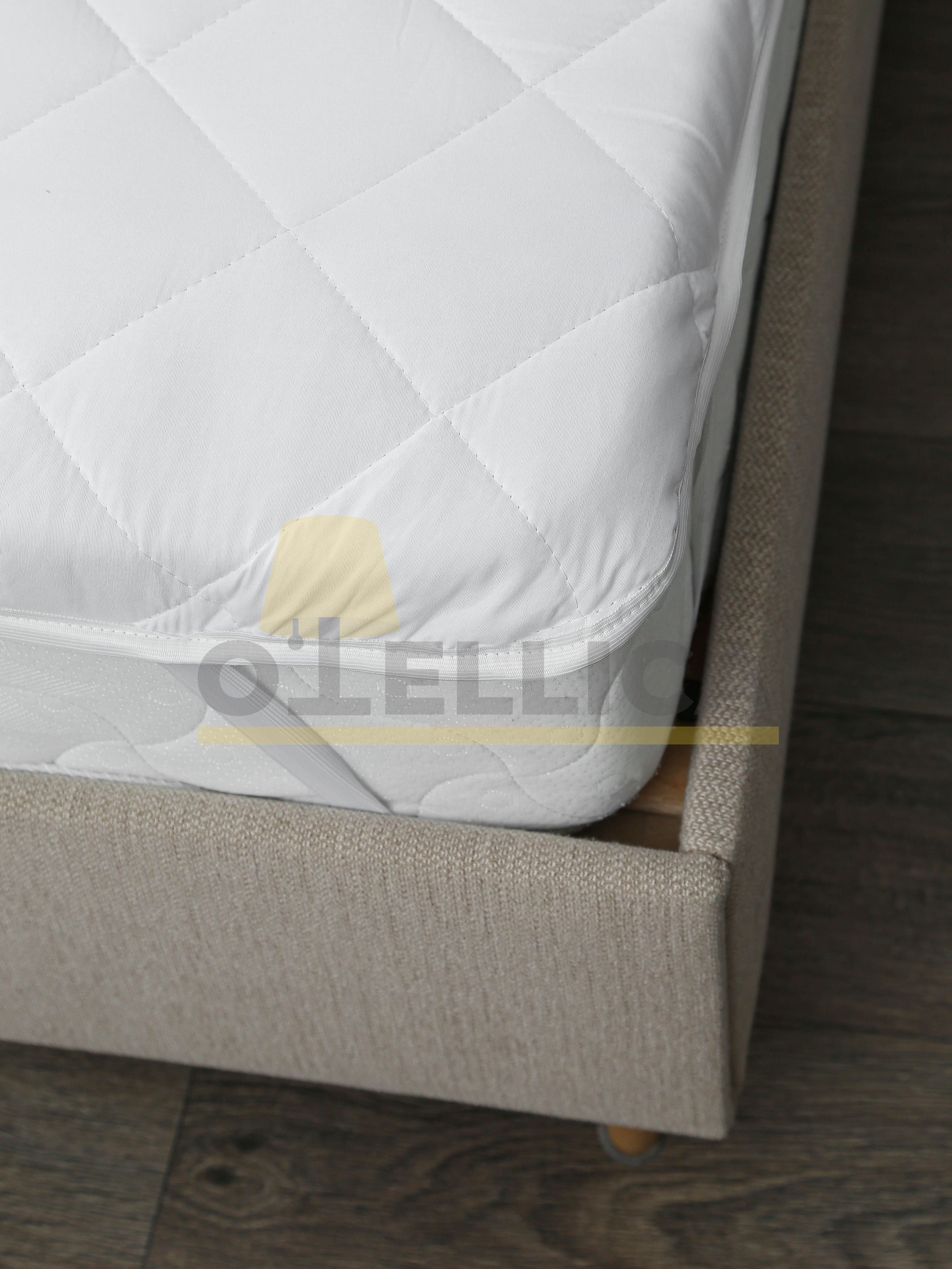 Стёганый наматрацник 120×200 на резинках, плотность 150 г/м², для гостиниц