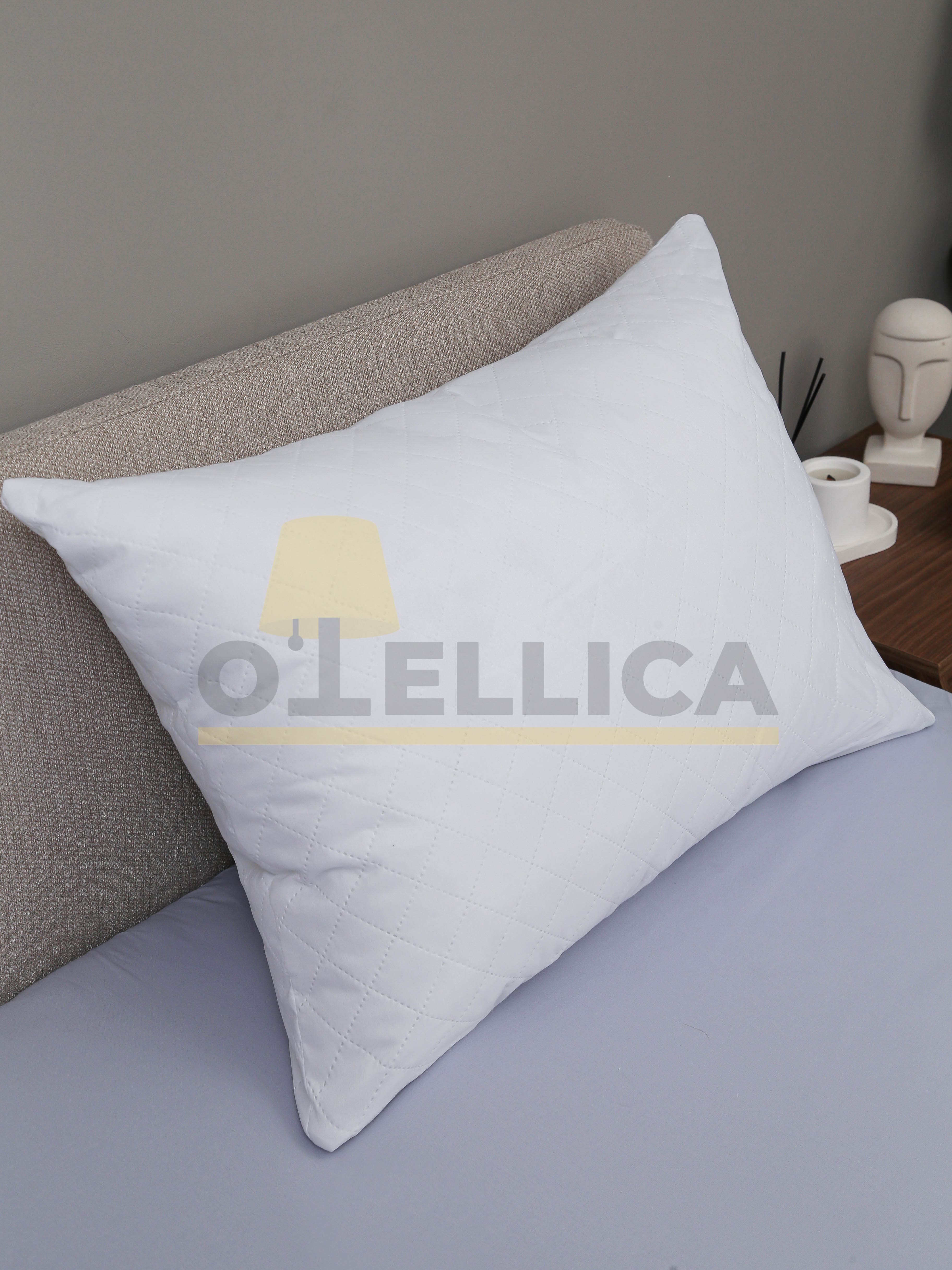 Подушка 50×70 УльтраСтеп двухкамерная, микрофибра и лебяжий пух, для гостиниц